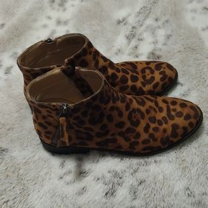 Cheetah print boities